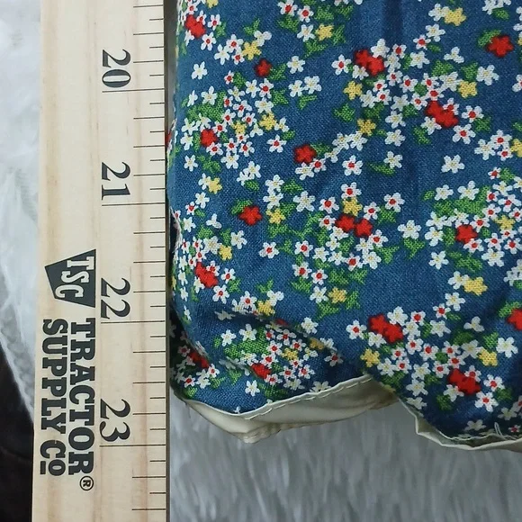 *RARE* 90s Y2K Vintage Old Navy Striped Chevron/Floral Reversible Puffer Vest - Picture 14 of 16